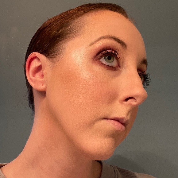 Meet your Posher, Ashley - Picture 1 of 1